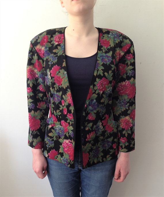 Escada 80s Graphic Abstract Floral Printed Wool Bl
