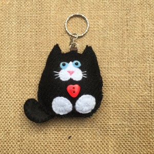 Black cat,Harris tweed cat keyring,cat keyring,tweed cat,Scottish gift,gift under 10,cat lovers gift,Valentines gift, Mother’s  Day gift