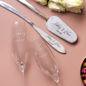 Copas de boda grabadas y juego de servir tartas, cuchillo para tartas grabado, copas de champán para bodas