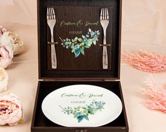 Personalized wedding plate, Mr and Mrs plate set, Wedding gift, Bride & groom plate, Custom wedding forks, Anniversary gift