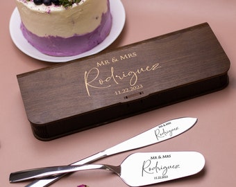 Cake cutting set, wedding cake cutters, engraved cake server