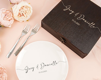 Designer LV Plates/ Dessert Plates and Tent Cards — Luxury Party Items