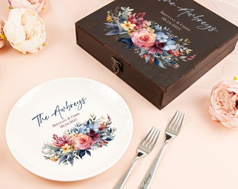 Bride & groom plate, Custom wedding forks, Mr and Mrs plate set, Wedding gift, Personalized wedding plate, Anniversary gift