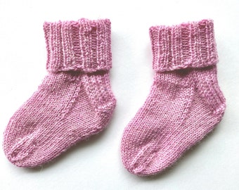 Pink baby socks, baby booties, hand knitted in pink wool, 0 to 6 months size, new baby gift, Christening gift, baby girI gift