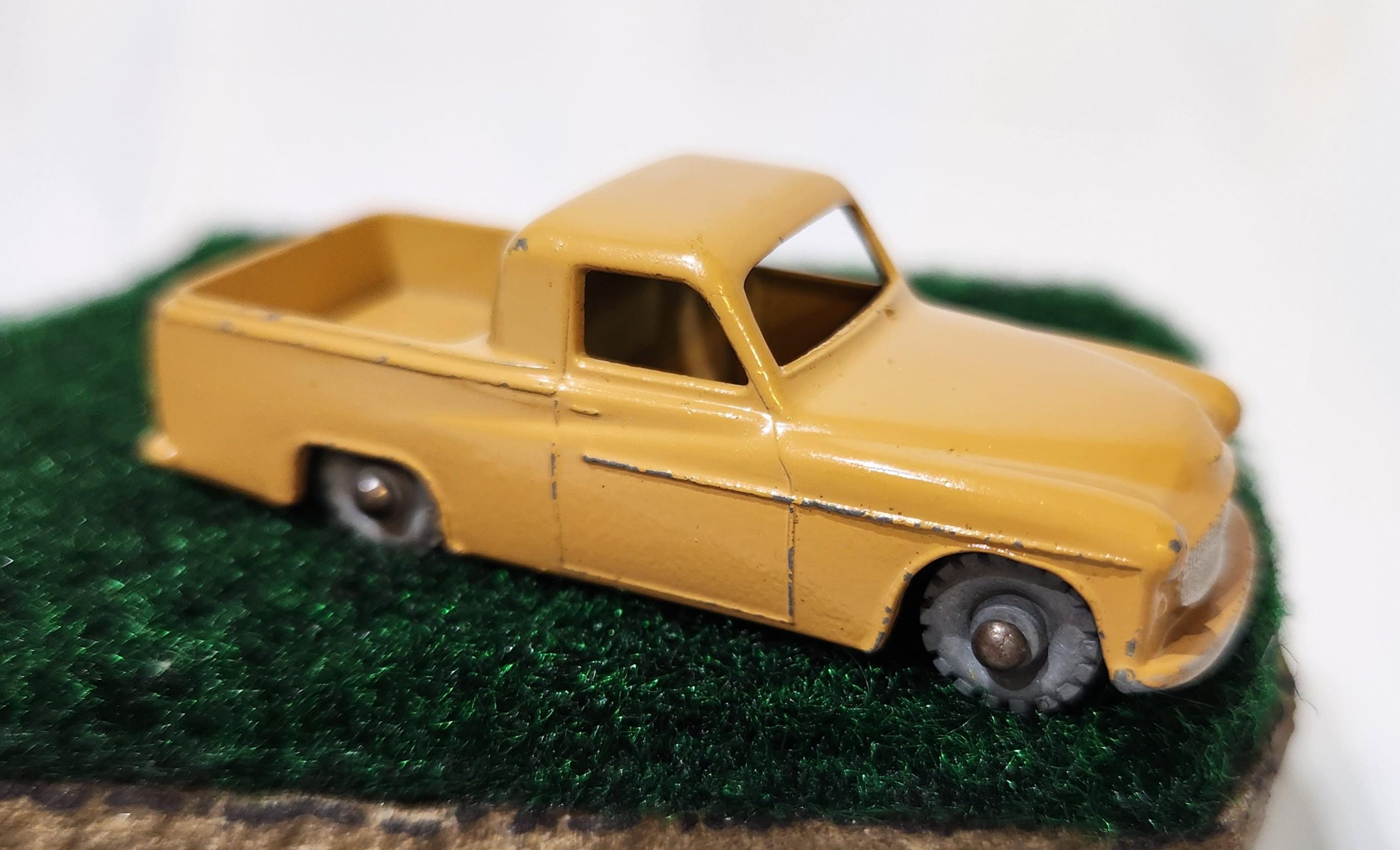 Commer Pick Up - Etsy