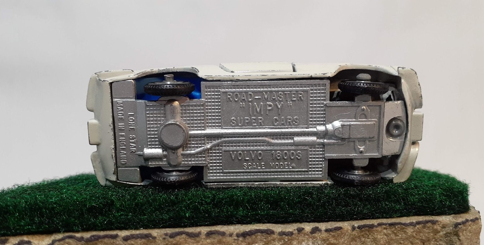 限定LONE STAR RORD-MASTER IMPY
VOLKSWARGEN Vintage 1967 Lone Star Road-Master IMPY Super Cars Grey