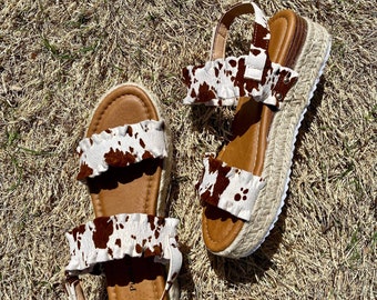 Moo Print Platform Sandals-Brown & Ivory