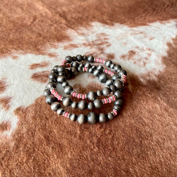 Feeling Confident Pink & Faux Navajo Pearl Bracelet Set