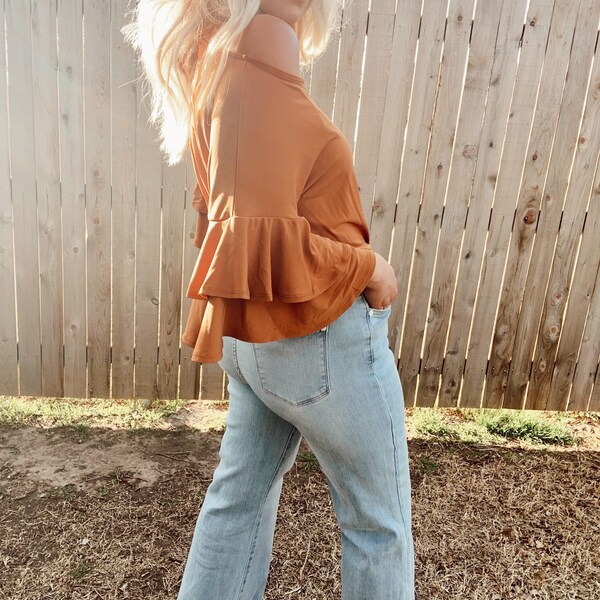 Double Ruffle Sleeves Top