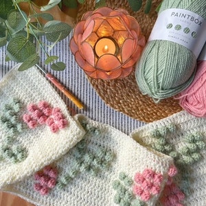 Spring Blossoms Blanket PDF Crochet Pattern, Instant Download, Crochet Blanket Pattern, Bobble Stitch Blanket zdjęcie 3