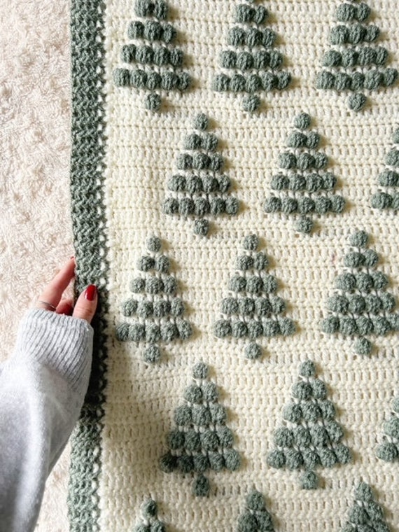 Crochet Pattern Pastel Christmas Tree Ornament, Eyelash Yarn Christmas – My  Fingers Fly