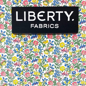 Liberty Stoff, florale Mamie Baumwolle, rosa blau gelb kleine Blumen, Quilting, Britisch, Englisch
