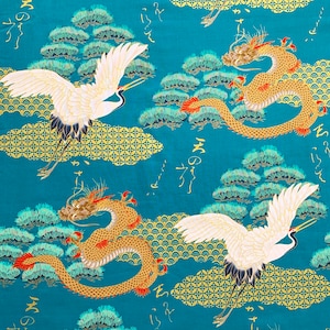 新品 大人気商品  Japanese Dragons and Cranes Fabric, Heron Stork, Turquoise アート・デザイン・音楽