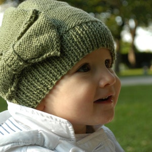 Bow pattern,  knitting pattern with bow, hat pattern with bow