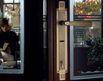 Opera - Vintage Neoclassic Style door handle collection