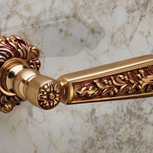 Epoca - Vintage Louis XVI Style door handle collection