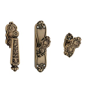 Epoca - Vintage Louis XVI Style window handle collection