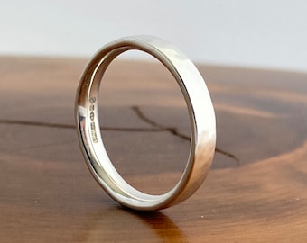 Hammered Ring - Sterling Silver - Handmade in UK - D Shaped - Comfort Fit - Wedding Ring - Unisex Design - Size O - Hallmarked UK