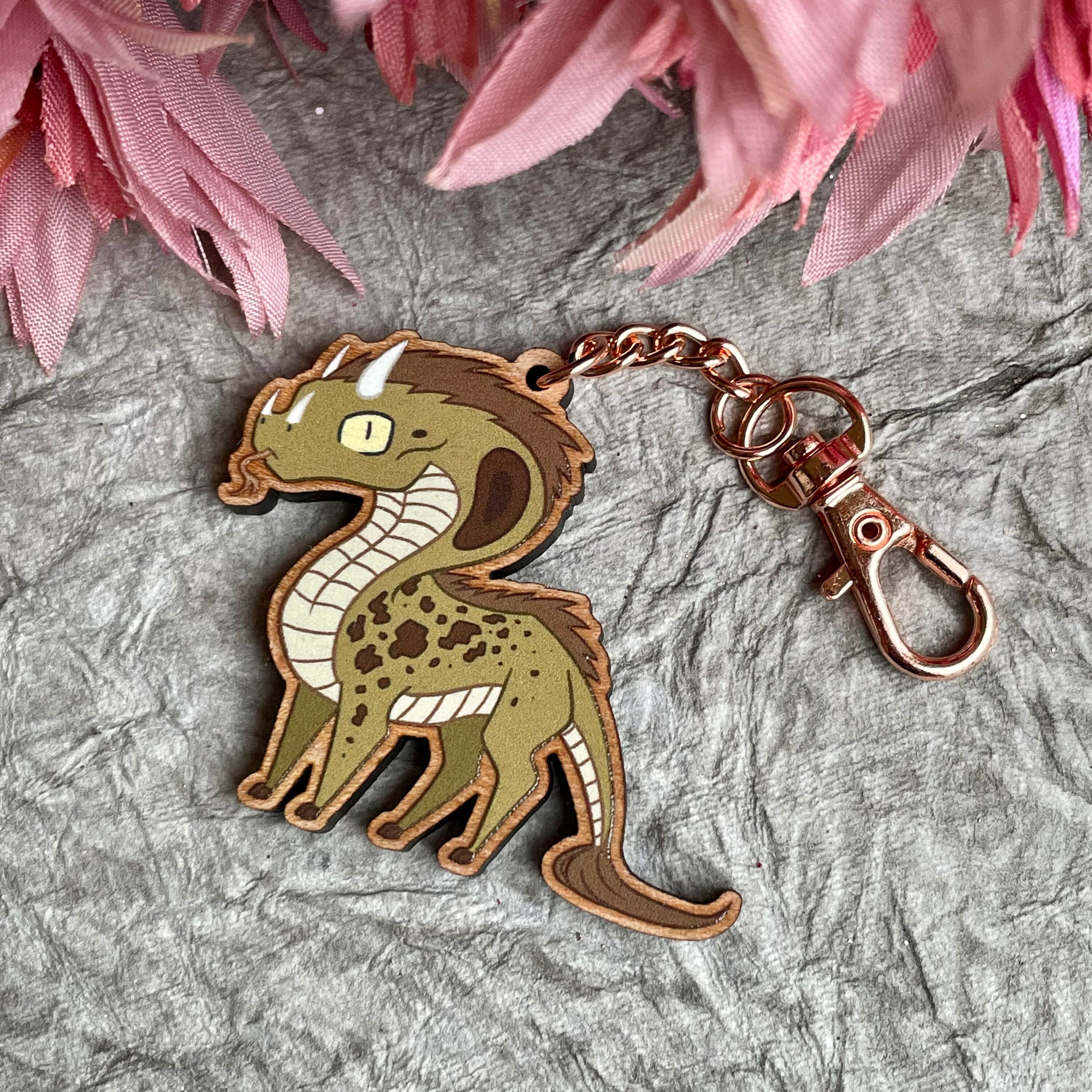 【在庫有】 Questing Beast Wooden Charm: Arthurian Mythology Beastiary ライト・ランタン