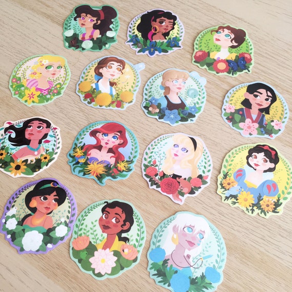 90 Disney Princesses Friendship Mini Dot Stickers - Cinderella, Tiana,  Mulan