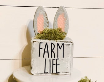 Donkey Inspired Place Setting, Farm Tier Tray Decor, Farmhouse decor, Small Farm Sign, Farm Life Sign