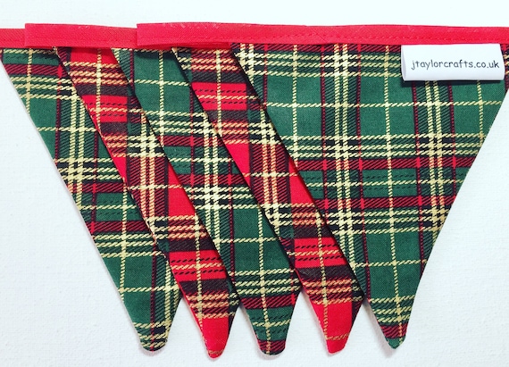 Christmas Tartan Bunting Red Green Scottish Cotton Fabric Bunting For Dresser Or Mantelpiece Home Living Kitchen Lounge Decor