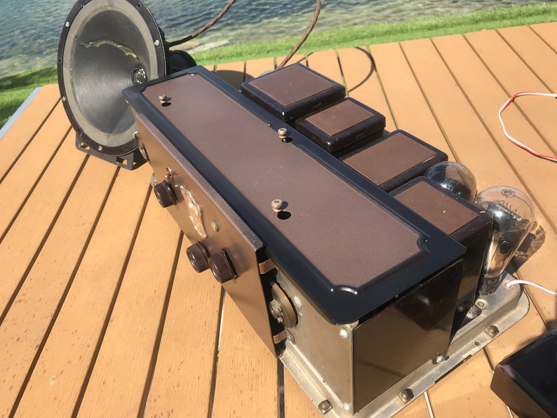 A Restored 1929 Atwater Kent Model 60 Radio Chassis image 2