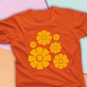 Vintage Bartlett Collins Bloemen Orange T-Shirt, Mod Hippie Bloemen circa de jaren 1970, Mom&#39;s Kitchen