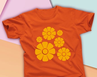 Vintage Bartlett Collins Flowers Orange T-Shirt, Mod Hippie Flowers circa 1970s, Mom's Kitchen