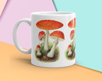 Vintage Mushroom Coffee Mug, Red Fly Agaric, Fungi Coffee Mug, Goblincore Vintage Kitchen, Shroom Lover Coffee Mug