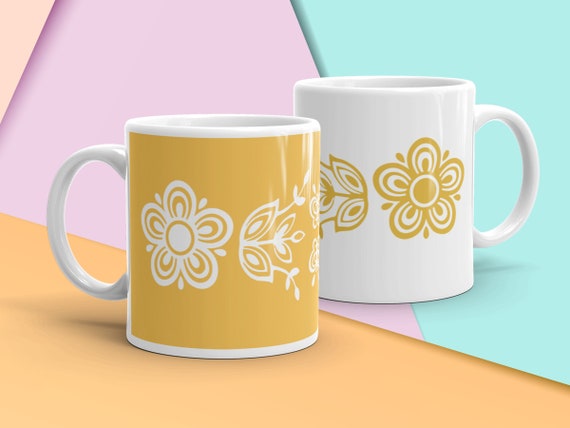 Vintage Pyrex Butterfly Gold Coffee Mug, Vintage Kitchen, Gold or White pattern Coffee Mug, Vintage Kitchen, Mid Century Kitchen