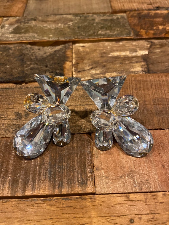 Fabulous 1980’s signed Wendy Gell large crystal cl