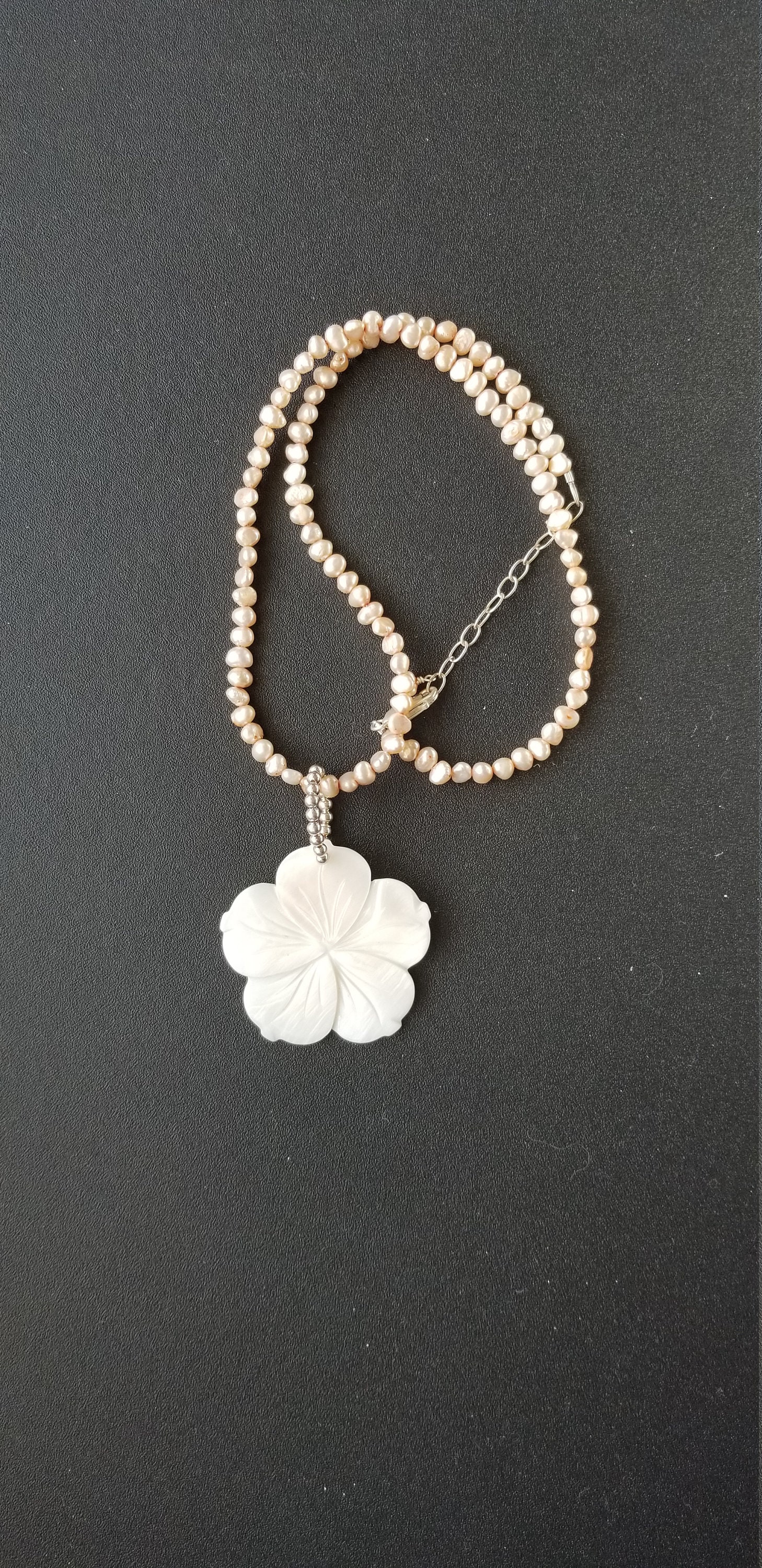 Beautiful Carved Mother of Pearl & Pink Freshwater Pearl