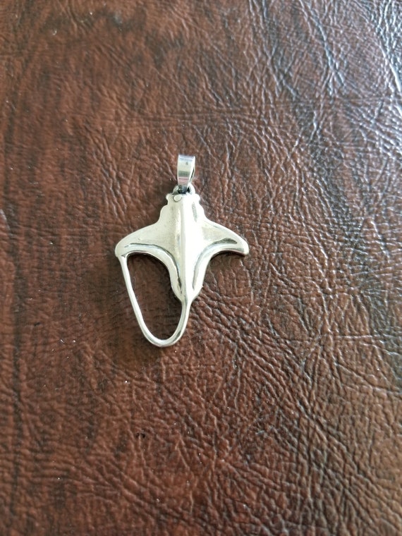 Sterling Silver Stingray Pendant/charm Ocean Sea Life - Etsy