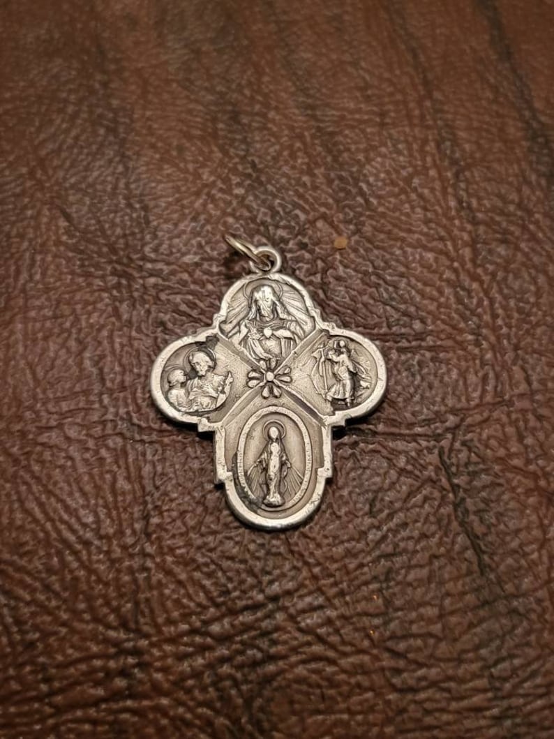 Vintage Sterling Silver 4 Way Cross Medal/pendant, Lovely Detail ...
