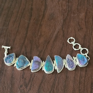 Vintage Sterling, Druzy Link Bracelet, 7-8 Inch Bracelet with Purple and Blue Druzy, Irregular Shaped Stones with Pretty Color and Sparkle