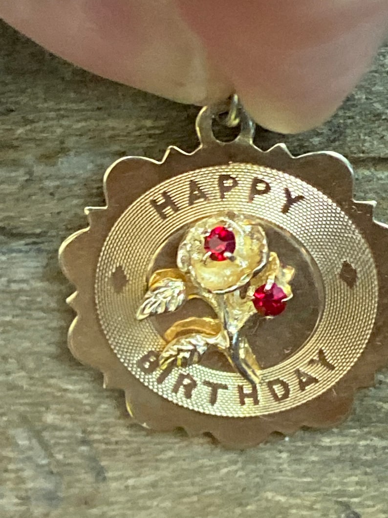 hallmark M/&M Vintage 14K gold Happy Birthday disc charm with 3D roses and two rubies