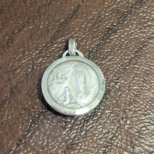 Vintage Reliquary Medal, Our Lady of Lourdes, Apparition of Lourdes Medal, Relic With Water From the Apparition Site