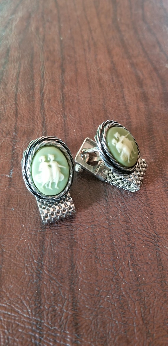 Vintage cufflinks with cameo Gem