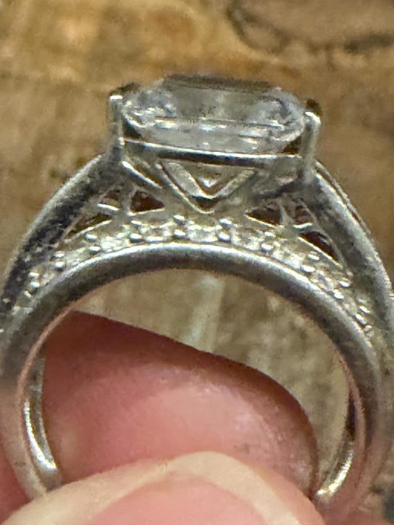 Sparkly 925 sterling silver statement ring with c… - image 9