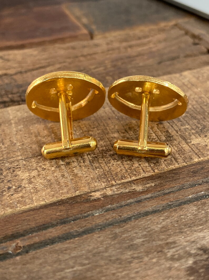 Vintage gold tone 1970\u2019s smiley face cufflinks