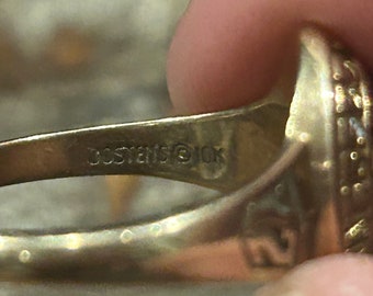 Josten 10K Yellow Gold 1972 University of Tennessee Women's Class