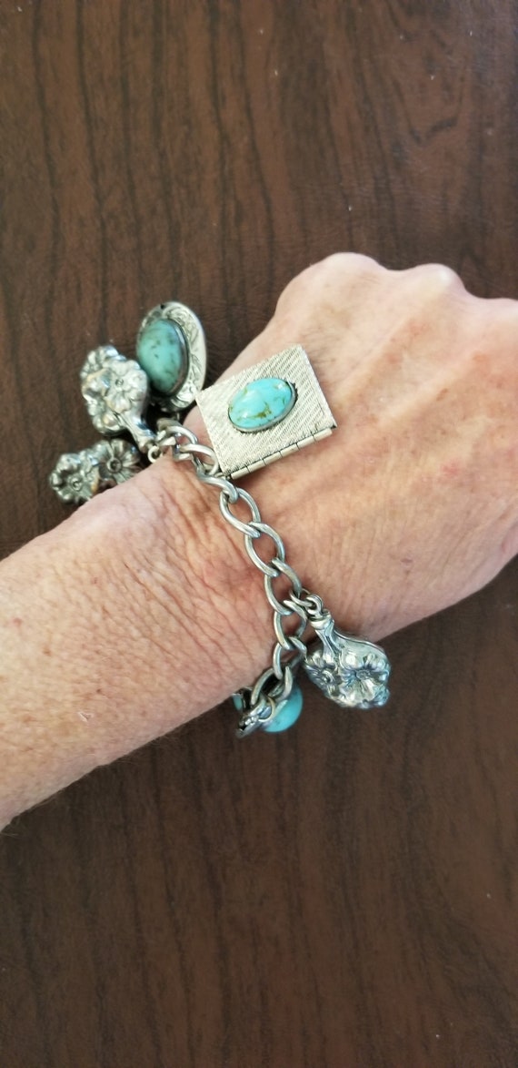 Vintage Costume Jewelry Charm Bracelet with Faux … - image 3