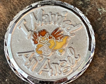 Vintage ‘I Married An Angel’ round sterling and enamel disc charm for bracelet