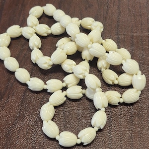 Vintage Pikake Flower Bead Necklace, Carved or Molded Celluloid/Plastic Beaded Necklace, 39 inch Pikake Flower Bead Necklace