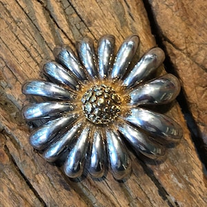 Sterling silver large flower brooch/pin--a dahlia, zinnia or mum?