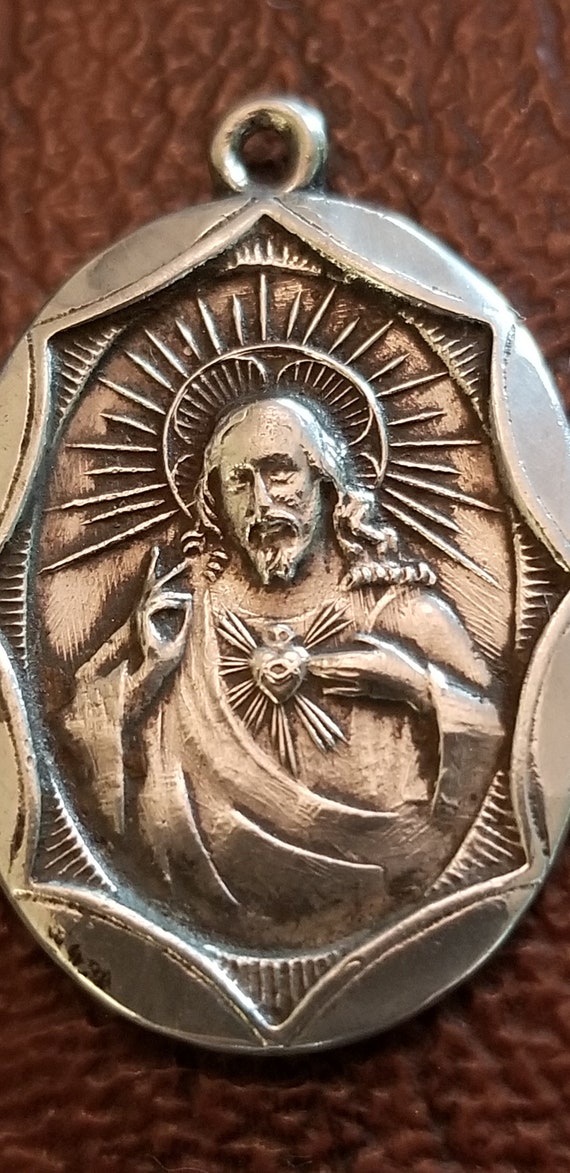 Vintage Chapel Sterling Silver Sacred Heart Medal… - image 5