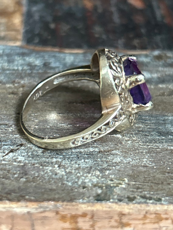 10K gold filigree and oval faceted amethyst ring … - image 4