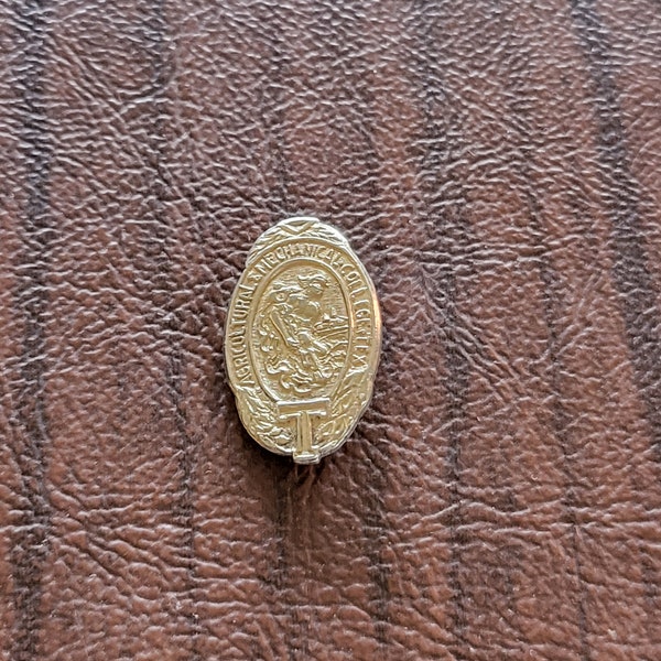 Gold over Sterling Silver Texas A&M Collar or Lapel Pin, Texas Agricultural and Mechanical University Crest or Seal Pin