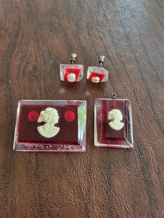 Vintage Lucite Cameo Pendant, Earrings and Brooch,